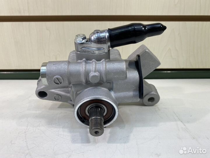 Насос гидроусилителя Honda CR-V / Civic / Domani