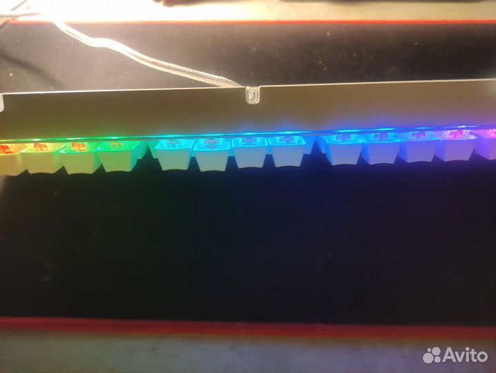 Red square keyrox tkl