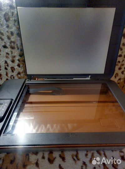 Принтер HP deskjet 2050a