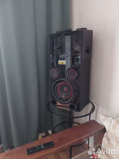 Блютуз колонка LG