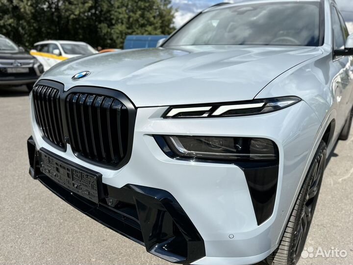 BMW X7 3.0 AT, 2022, 75 км