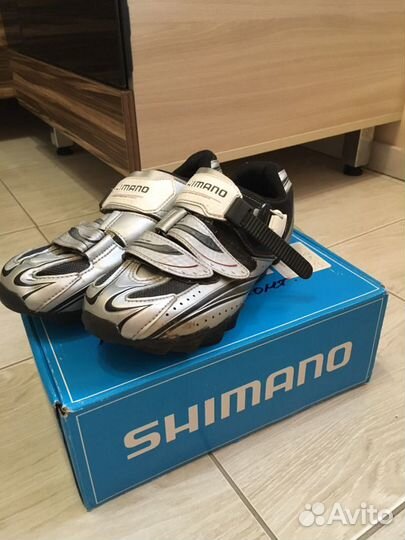 Контактные ботинки shimano 36