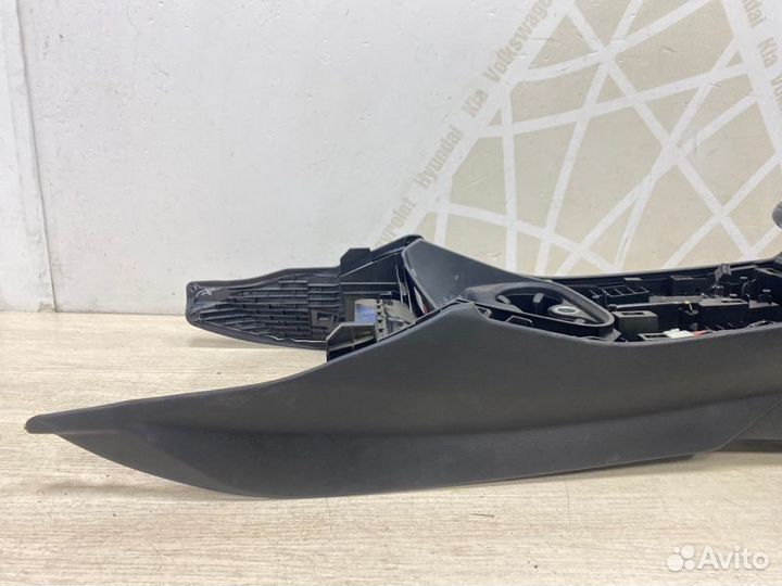 Консоль центральная Bmw X3 F25 2.0 N47D20 2010