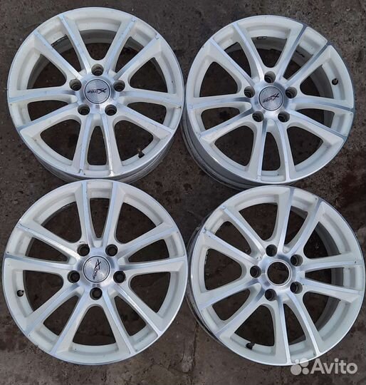 Литые диски r16 5x114.3 duster, Nissan, Mazda