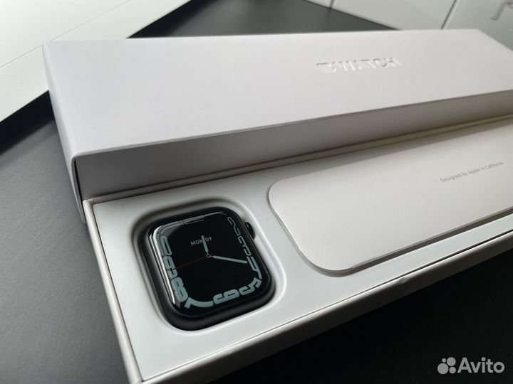 Smart Apple Watch SE