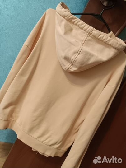 Спортивный костюм женский