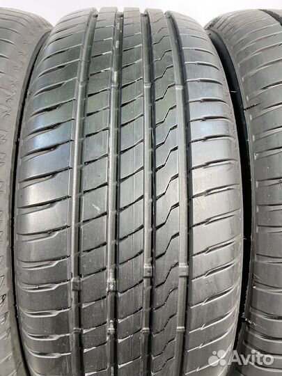 Firestone Roadhawk 215/55 R17 94H