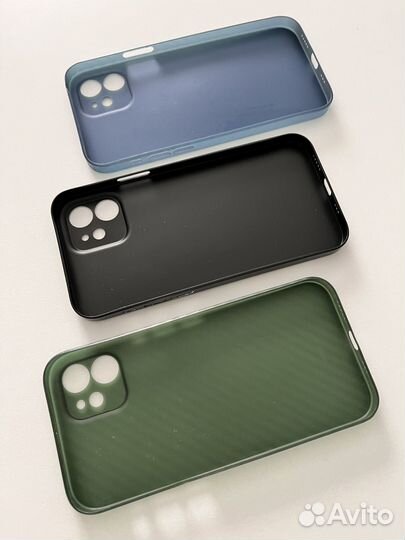 Чехлы на телефон iPhone 12