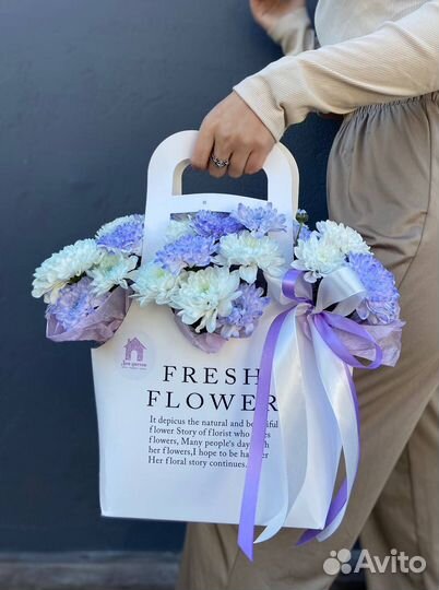 Композиция из хризантем