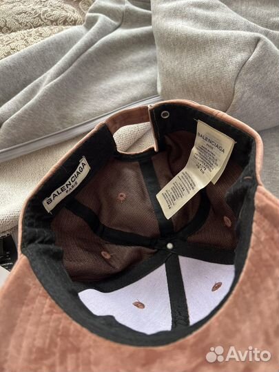 Кепка бейсболка balenciaga. Оригинал