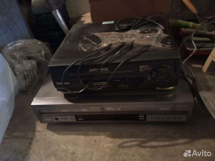 Видеомагнитофон panasonic