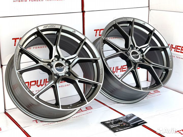 Makstton FF101 18 8.0J +40 5x114,3 вес 8.7kg GM