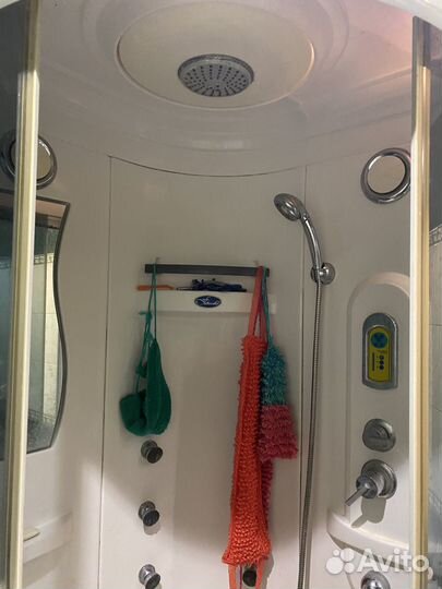 Душевая кабина 90х90