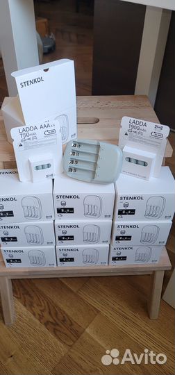 Зарядное для аккумуляторых батареек IKEA Stenkol