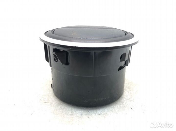 Дефлектор обдува салона Dacia Sandero 0.9 TCE 2013