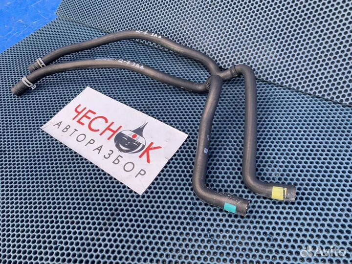 Патрубок отопителя Audi Q7 4L 2005-2015