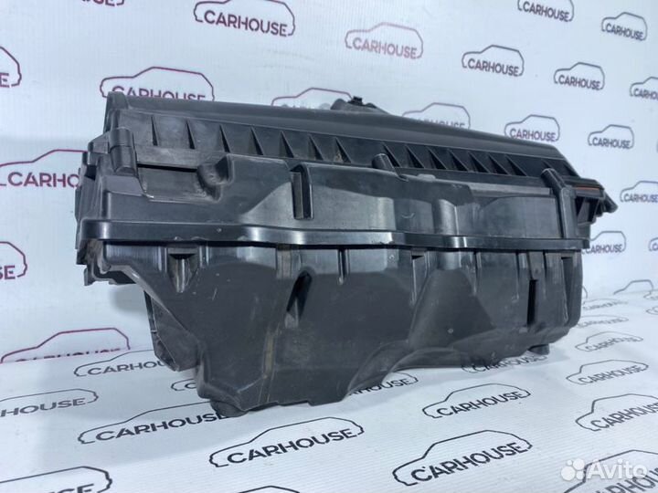 Корпус воздушного фильтра Peugeot 308 euro 4 1.6