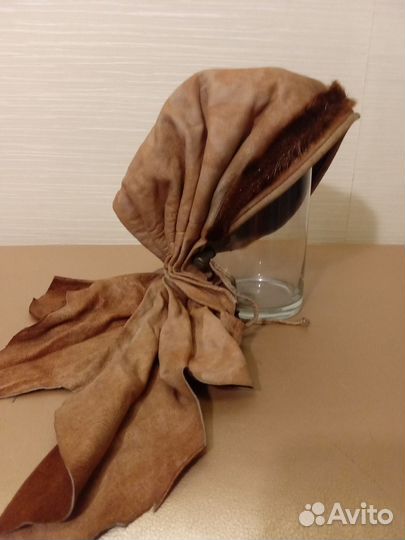 Шапка из натуральной кожи