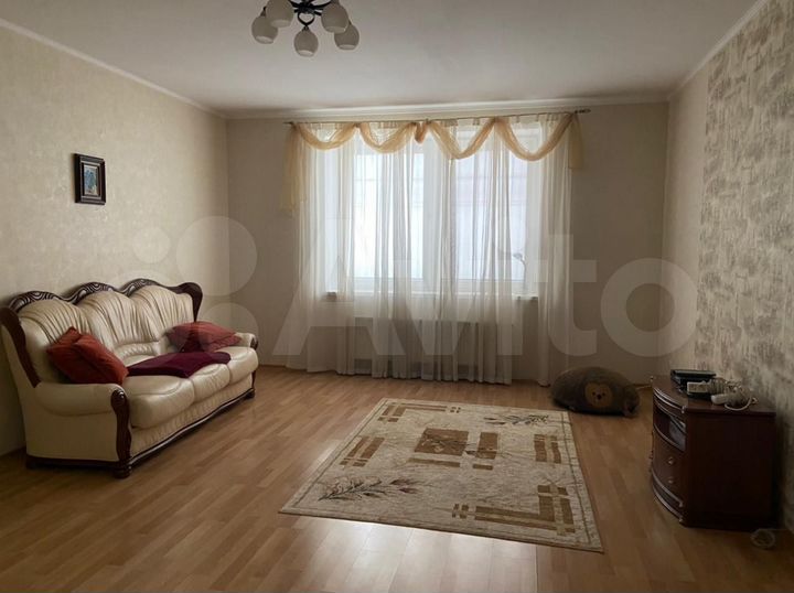 2-к. квартира, 120 м², 1/4 эт.