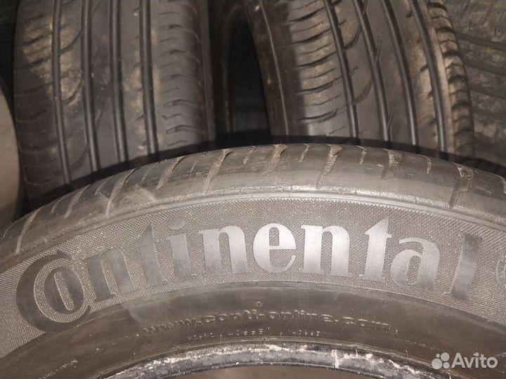 Continental ContiPremiumContact 2 215/60 R17