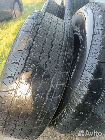 Bridgestone Dueler H/T 255/70 R16