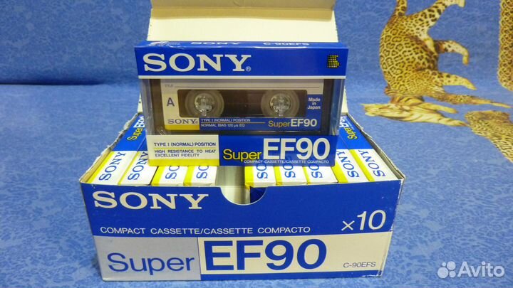 Блок запечатанных аудиокассет Sony Super EF90