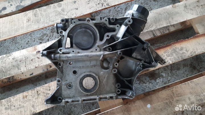 Крышка двигателя передняя Mercedes Sprinter 2.2CDI