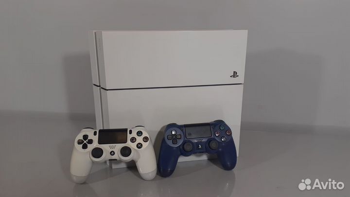 Sony Playstation 4 FAT 500 GB + 2 геймпада rev 3