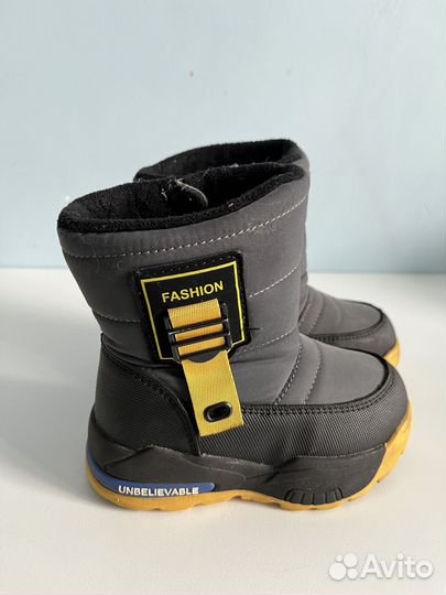 Зимние ботинки для двойни