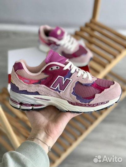 Кроссовки женские new balance