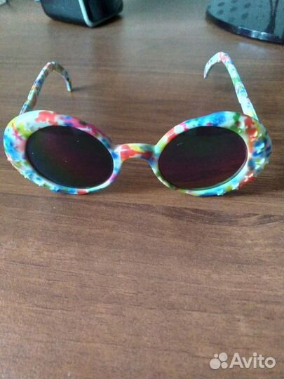 Солнцезащитные очки