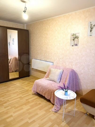 2-к. квартира, 58 м², 8/15 эт.