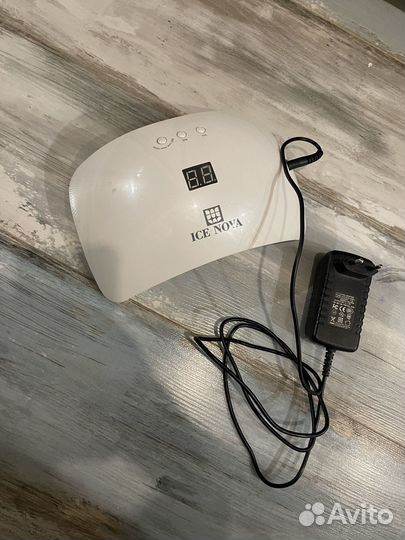 Уф лампа для ногтей