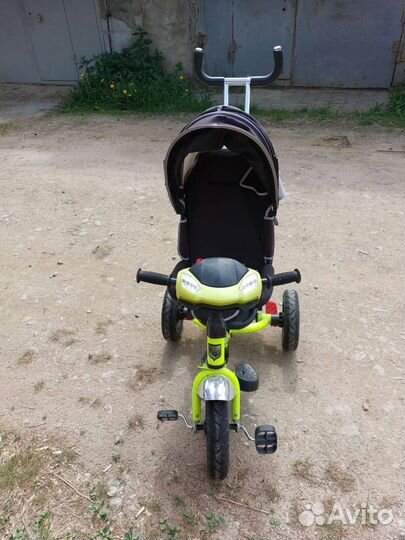 Детский трехколесный велосипед бу
