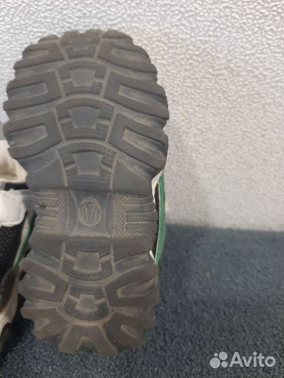 Кроссовки детские 17 размер