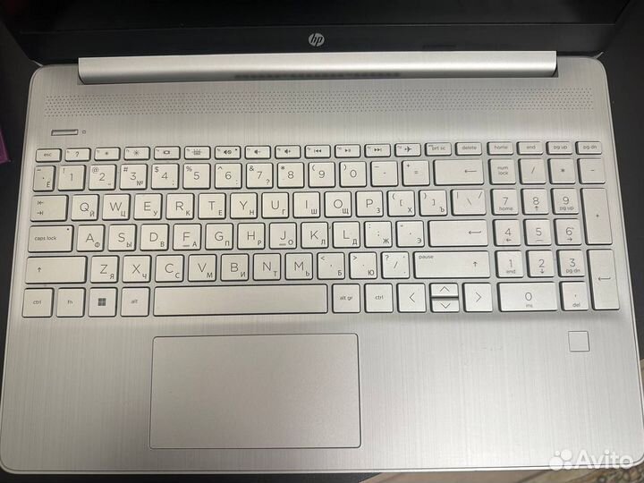 Ноутбук hp IPS Ryzen 5 5500 8гб озу 512 ssd
