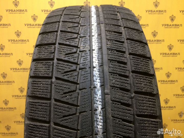 Bridgestone Blizzak Revo GZ 225/55 R17 97S