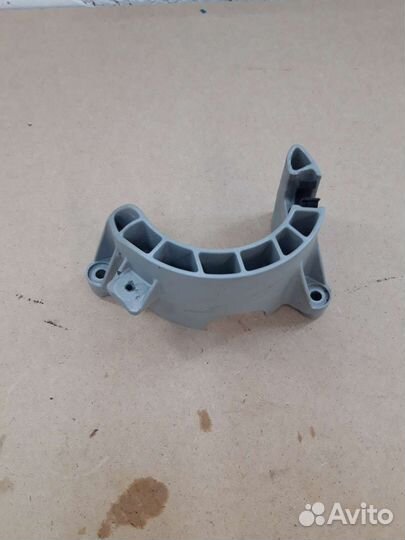 Кронштейн генератора Porsche cayenne 958 4.8