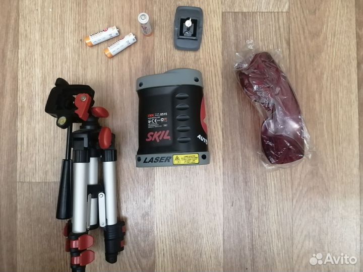 Лазерный уровень skil 515