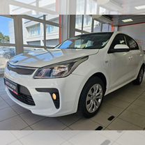 Kia Rio 1.6 AT, 2018, 122 377 км, с пробегом, цена 1 700 000 руб.