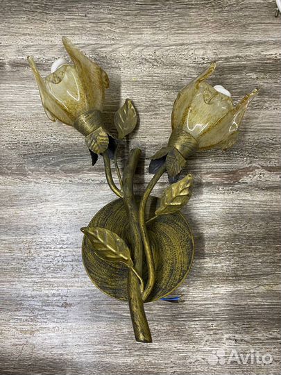 Настенный светильник бра