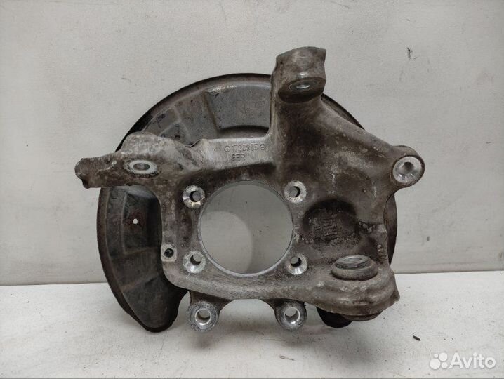 Кулак задний левый Mercedes Slk R172 1.8 2011