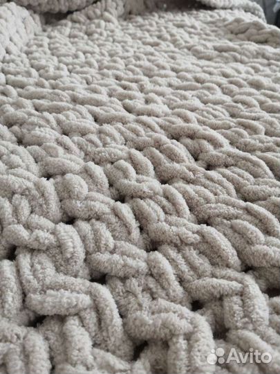 Плед из ализе пуффи