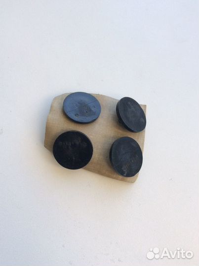 Пуговицы-клипсы для костюма хим. защиты