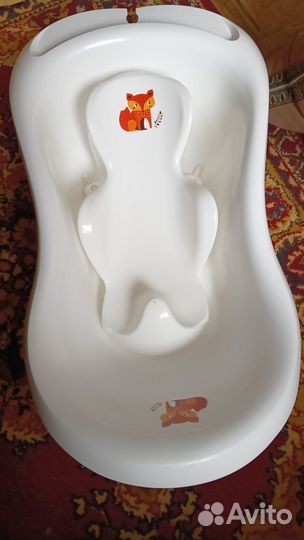 Ванночка для купания с горкой