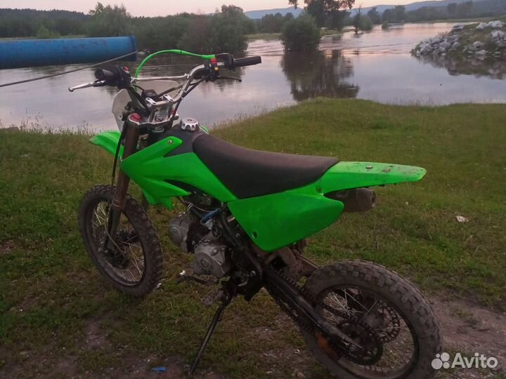 Продам пит байк