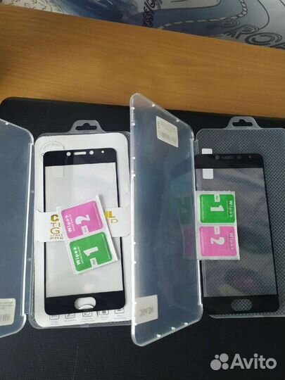 Защитные стекла на Meizu M5C