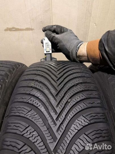 Michelin Alpin 5 205/55 R17