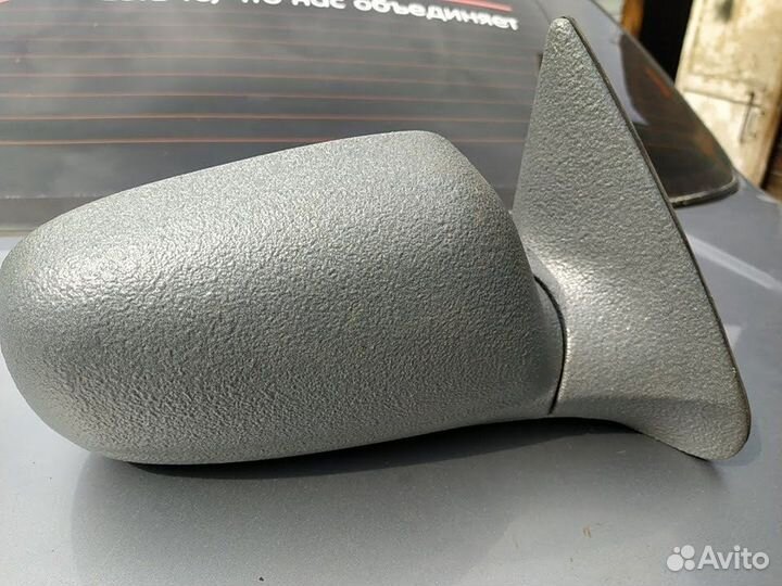 Правое зеркало с Daewoo Nexia в сером рапторе