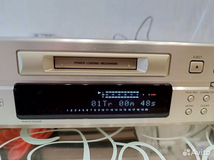 Denon mini disc recorder DMD-800